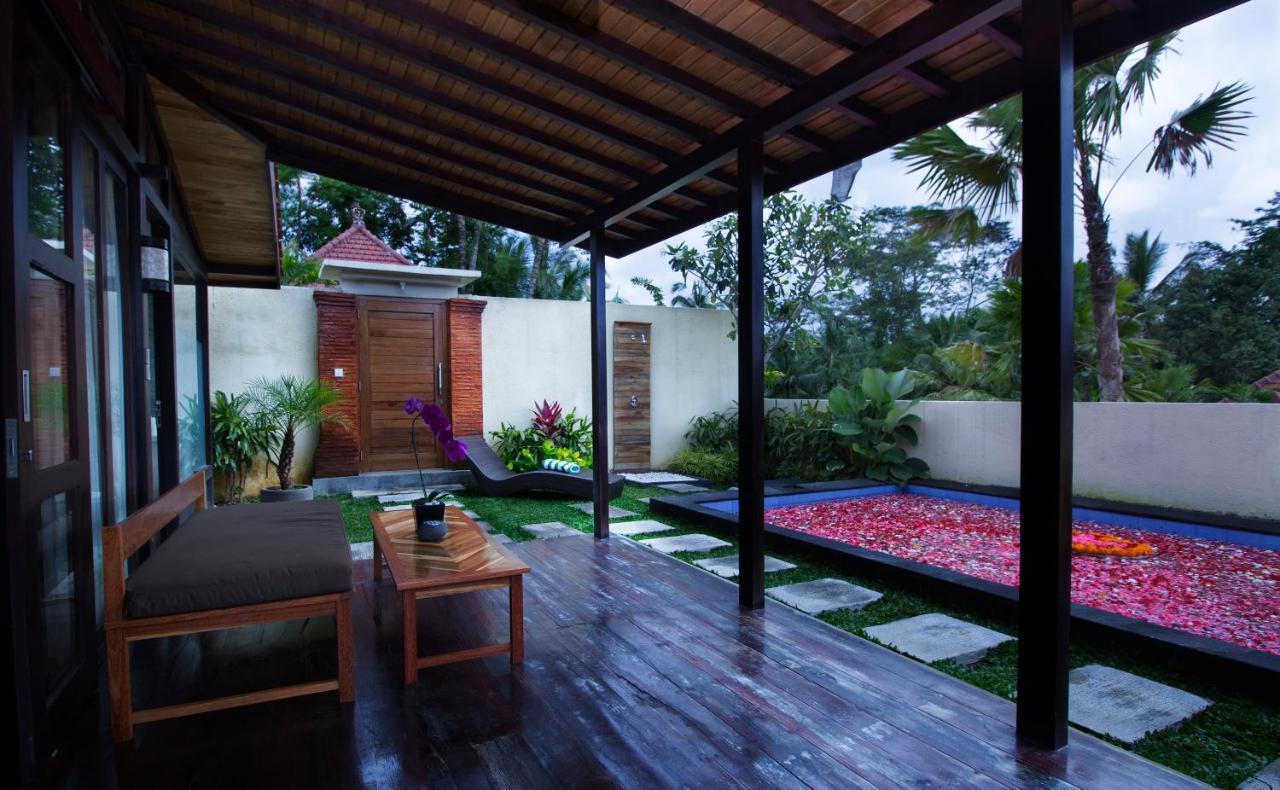 טגלאלאנג Vrindavan Ubud Villa מראה חיצוני תמונה