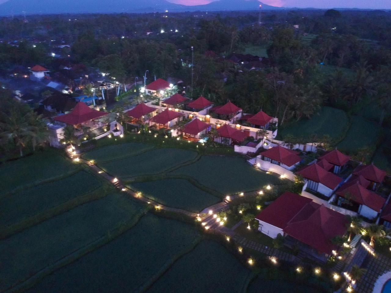 טגלאלאנג Vrindavan Ubud Villa מראה חיצוני תמונה